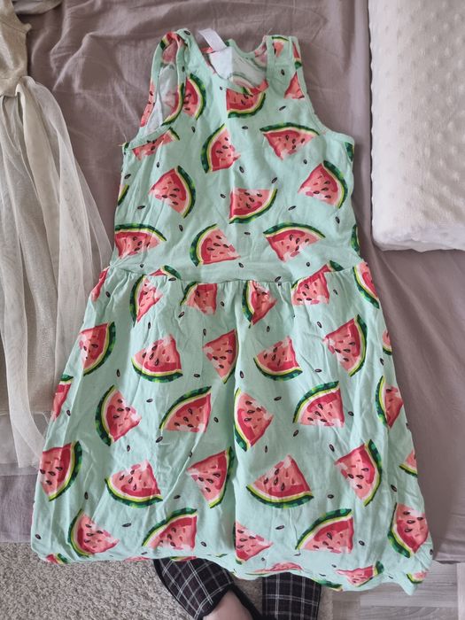 Продам вещи для девочки