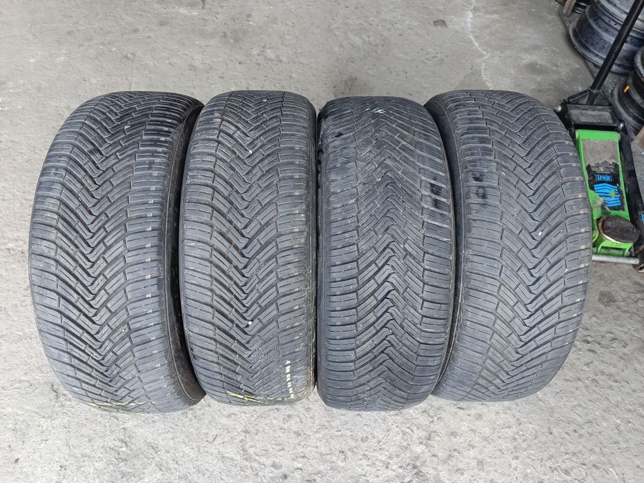 Всесезонни гуми -2022г./41с.-19цола-215/50-1бр.-110лв."CONTINENTAL"