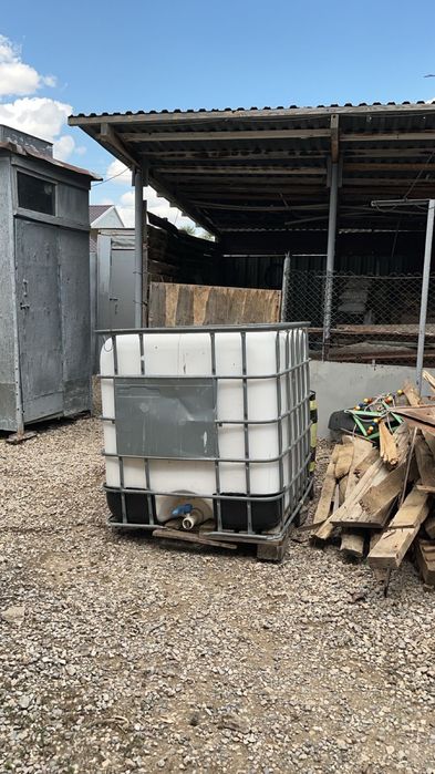 Срочно продам тонник,кубовик.