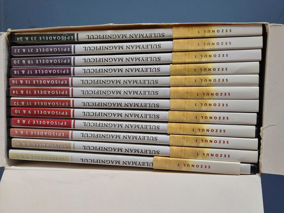 Colectie de DVD-uri a celebrului serial turcesc Suleyman Magnificul