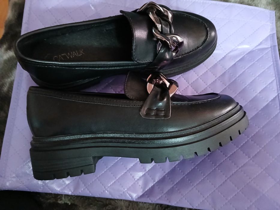 Catwalk loaferi Deichmann