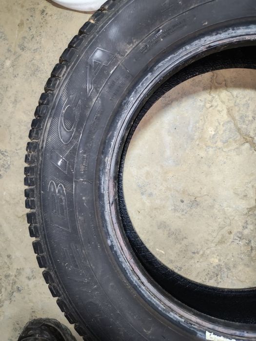 Anvelope Debica 175/70 R14, DOT 2017 – 30 lei/bucată