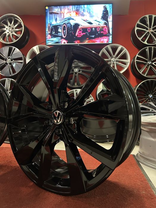 18 Цола 5x100 Оригинални VW T Cross Tiago Polo Skoda Kamiq Scala