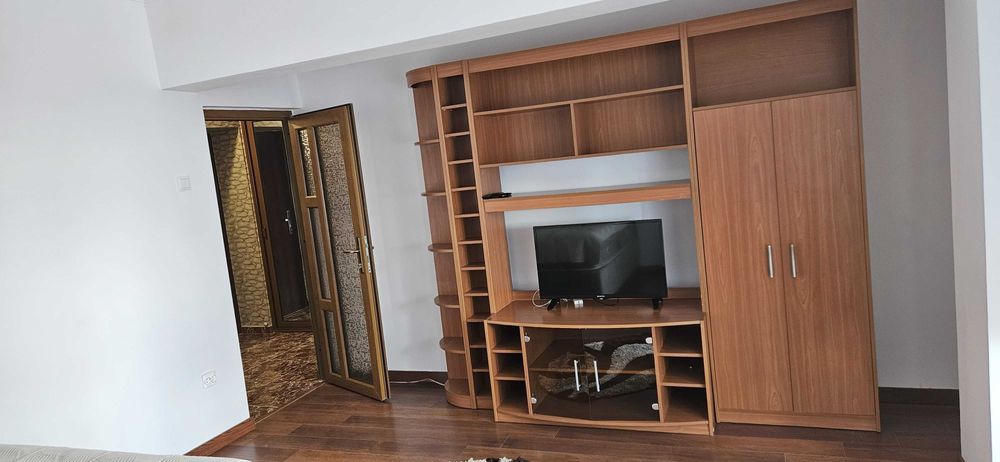 Proprietar inchiriez apartament cu 1 camera