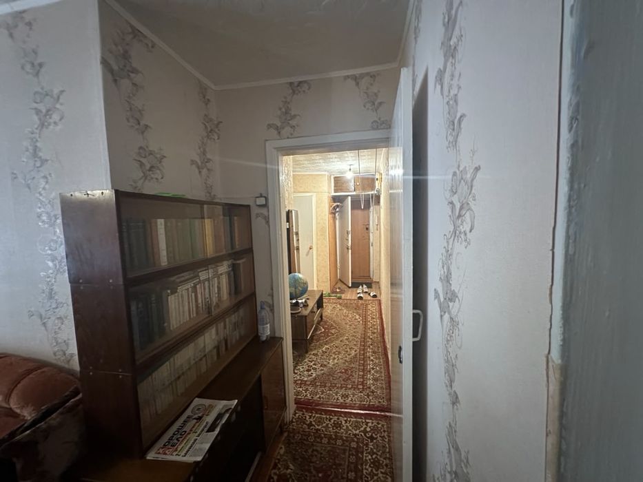 Продам квартиру 3- комнатную Бак-Бак