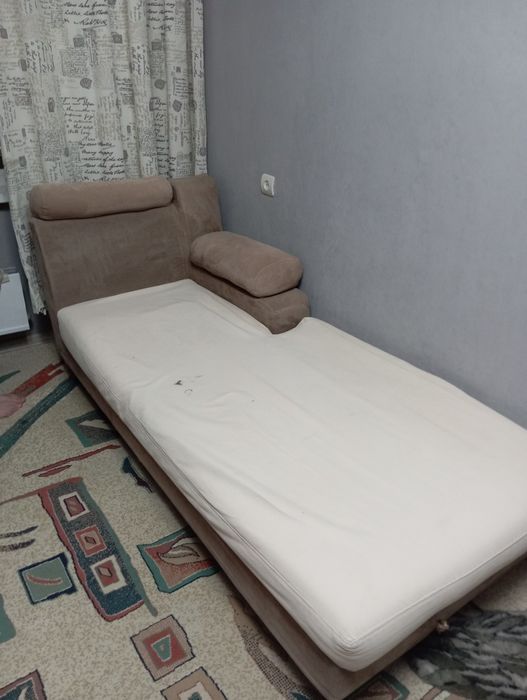 Продам офисный диван