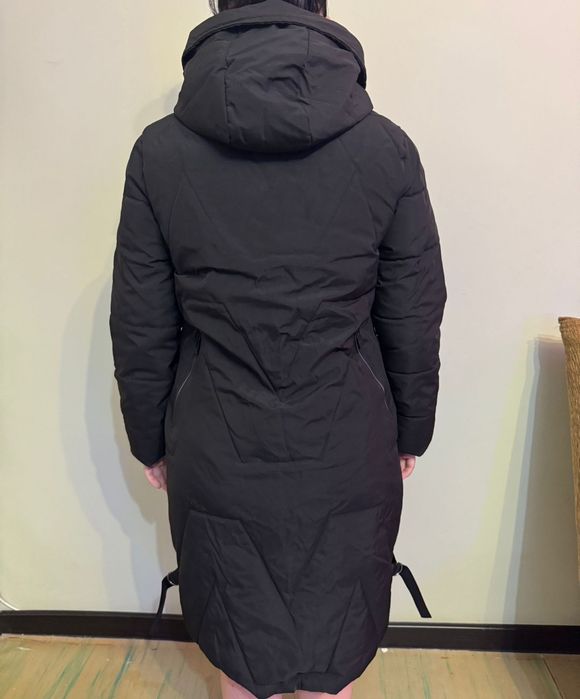 Женский зимний пуховик