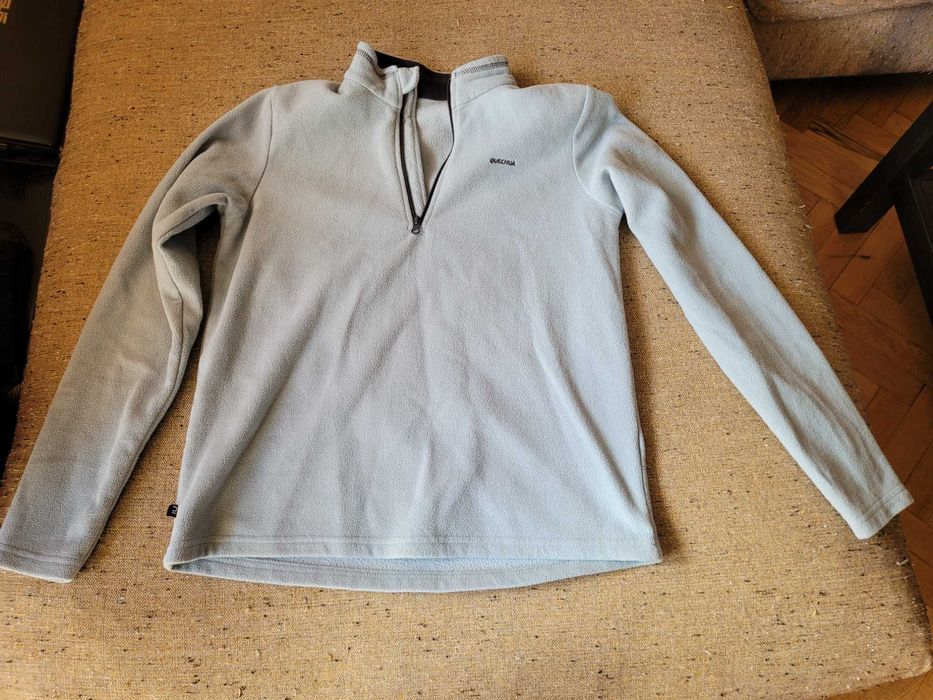 Продавам детски суичъри, различни цветове