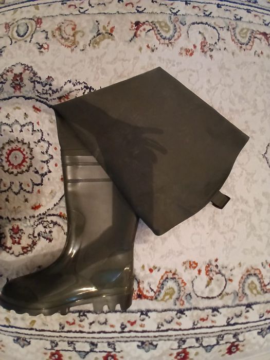 Сапоги резиновые  болотные