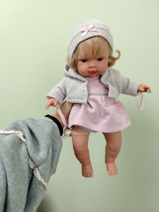 Продам кукол лоренс