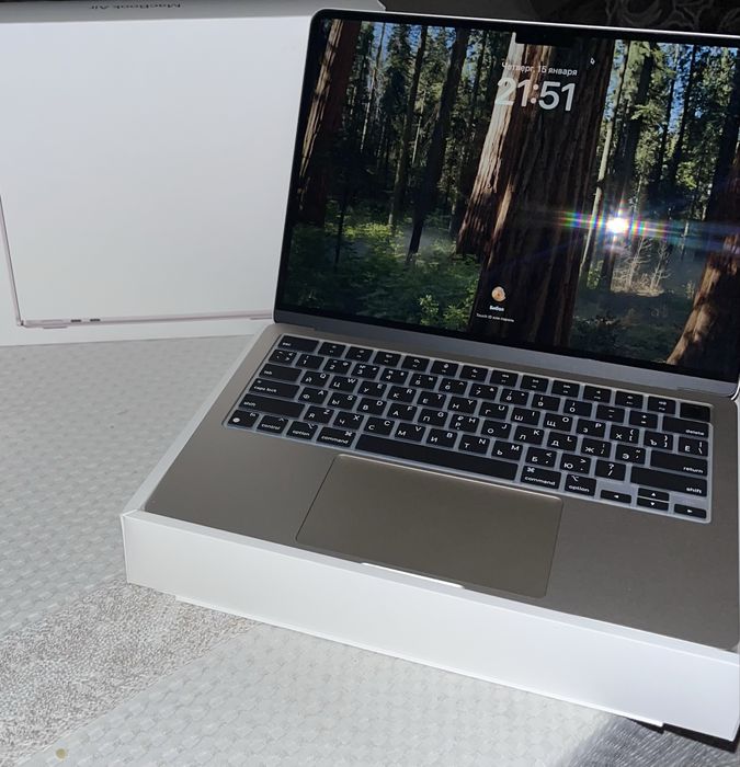 MacBook m4 16/256