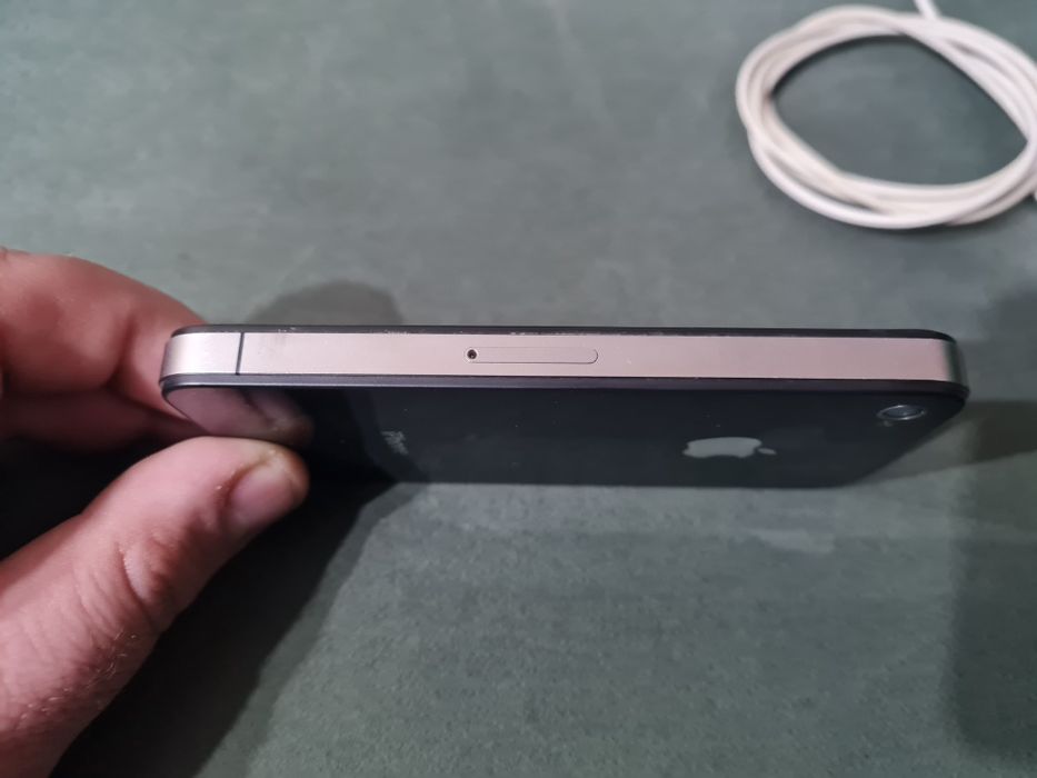 Iphone 4 telefon retro de colectie