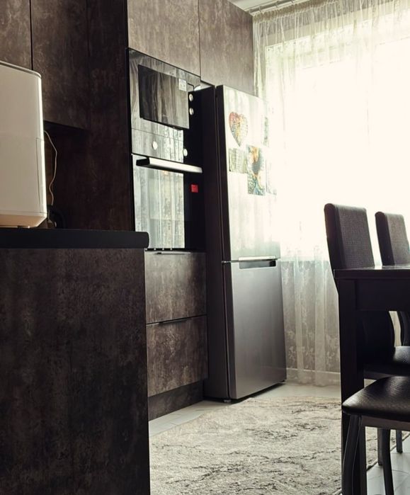 Продам 3 комн район Ажара