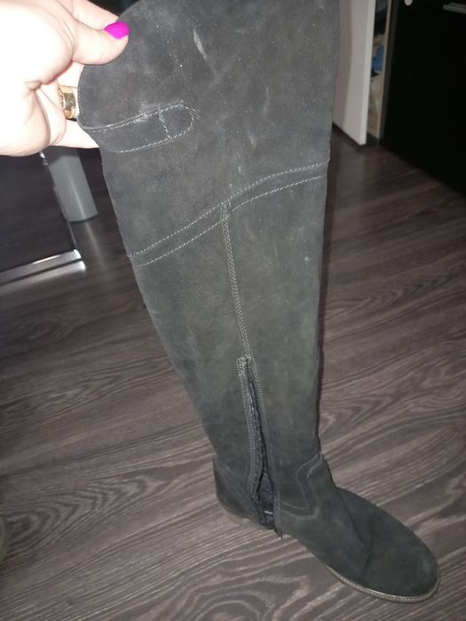 Cizme până la genunchi