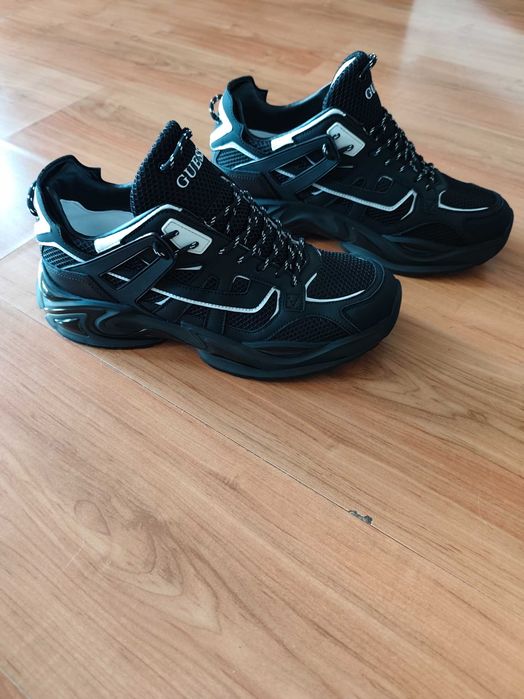 Мъжки сникърси Guess Belluno