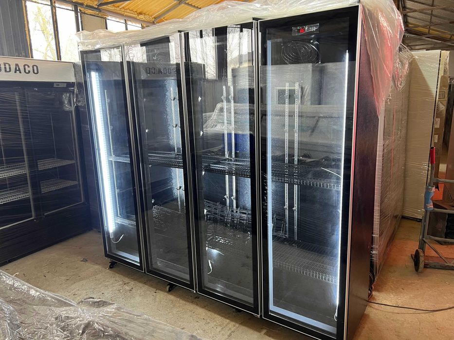 Vitrină frigorifică verticală 2000L 4 uși