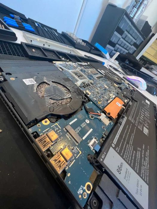 Reparatii Laptop Reparatii Calculatoare Instalare Windows 11 Monitoare