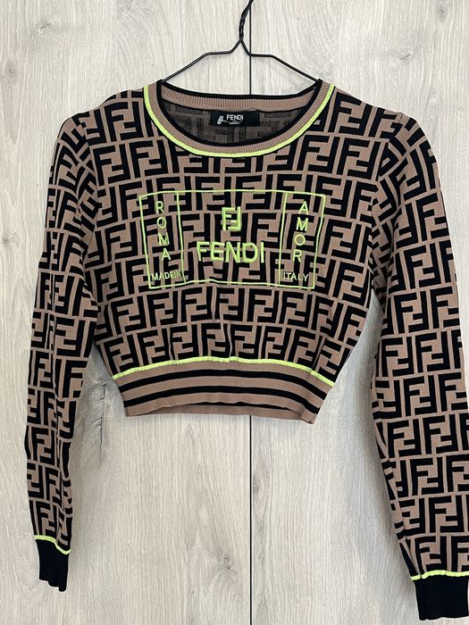 Fendi дамска блуза S размер