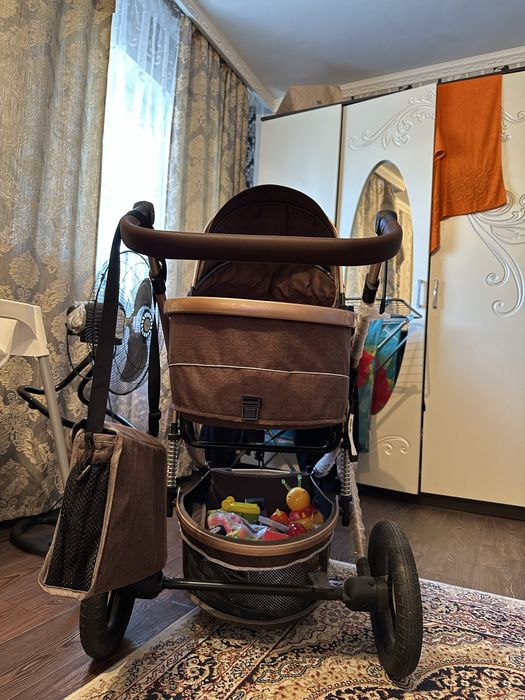 Продается детская коляска