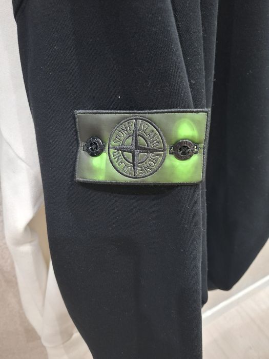 Продаю патчи и пуговицы stone island
