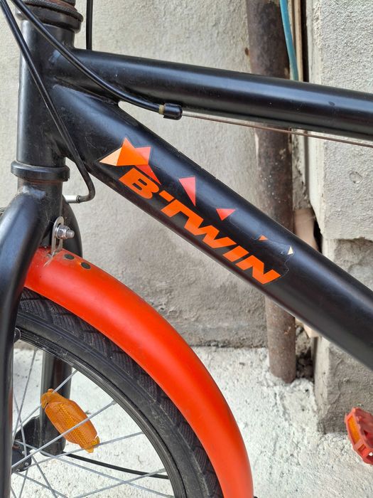 Bicicleta copii stare foarte buna folosita putin,nu necesita reparatii