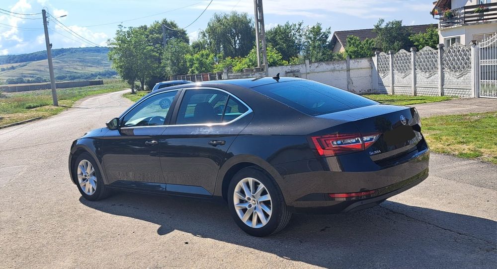 Skoda Superb /Dsg/Citiți anunțul pentru preț