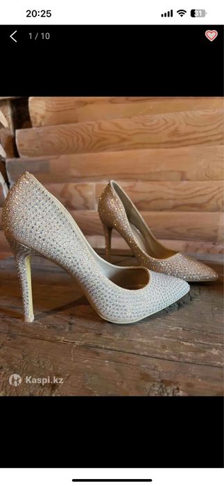 Срочно продам женскую одежду