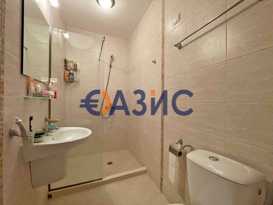 Продава се Едностаен апартамент в к.к. Слънчев бряг - 30 кв.м за 1467 €/кв.м - Снимка #8