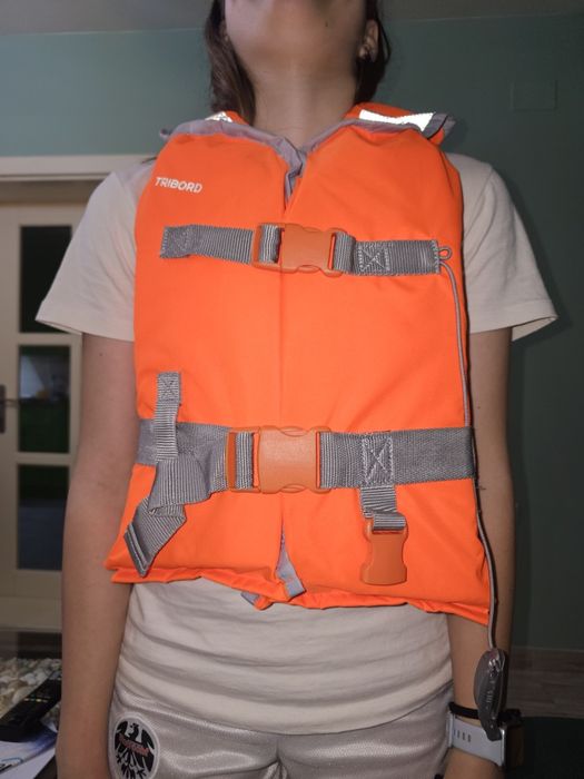 Vand vesta de salvare 30-40kg Tribord