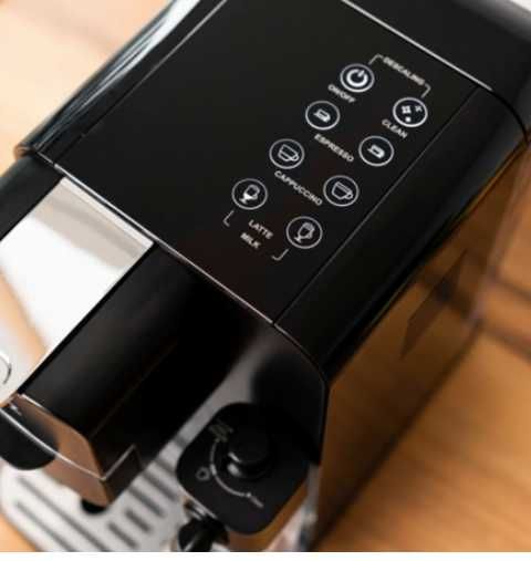 Кафе машина Voltz 8 в 1