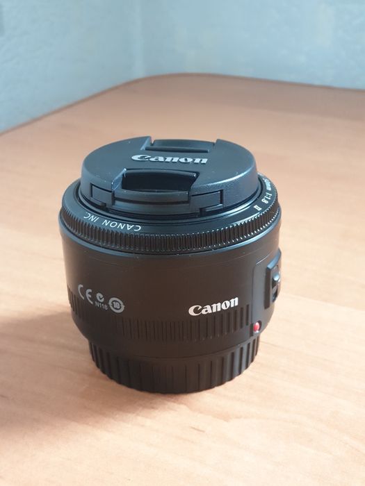 Объектив Canon 50/1.8