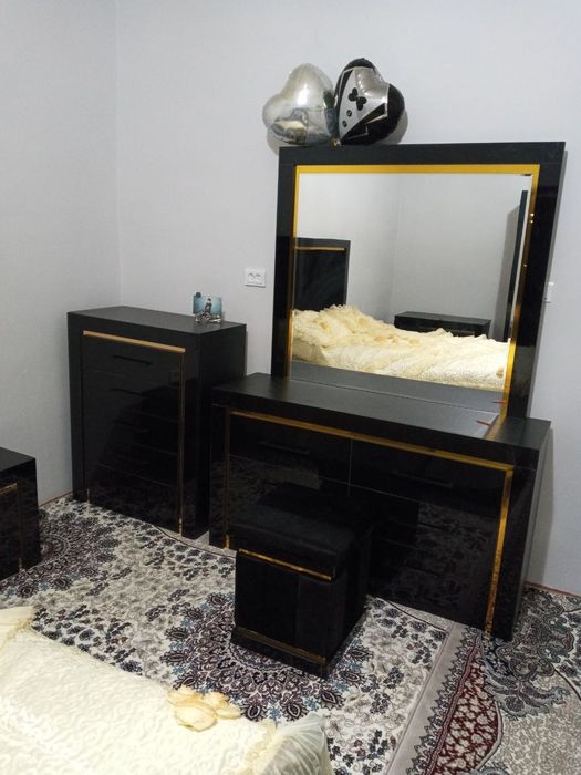 Eski mebellarni ta'mirlab baramiz.