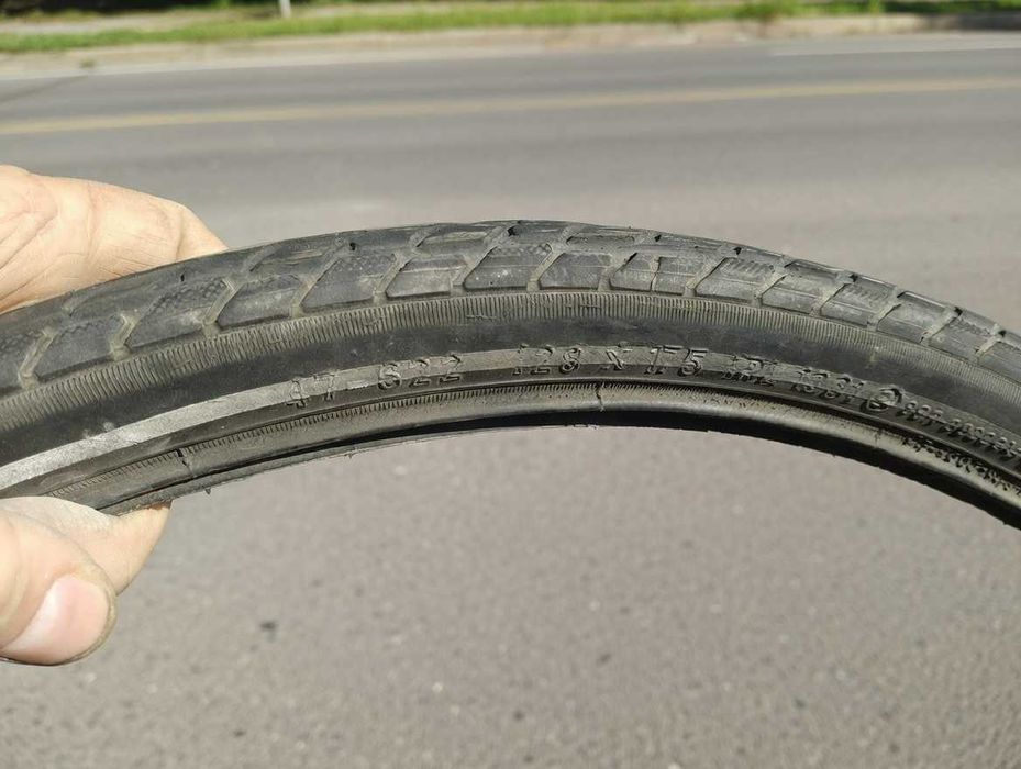 велопокрышки (28) б.у