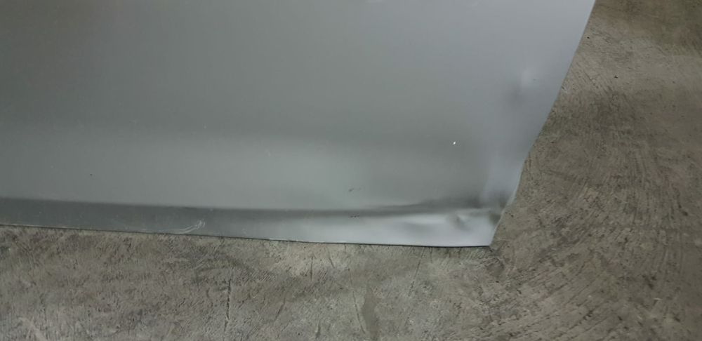 Doua usi dreapta fata si spate Originale BMW seria 5 G30 cu balamale s