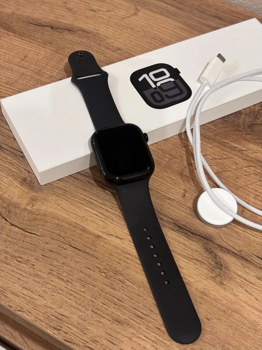 Apple watch 10 series 100%
