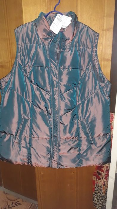 Куртки и безрукавка