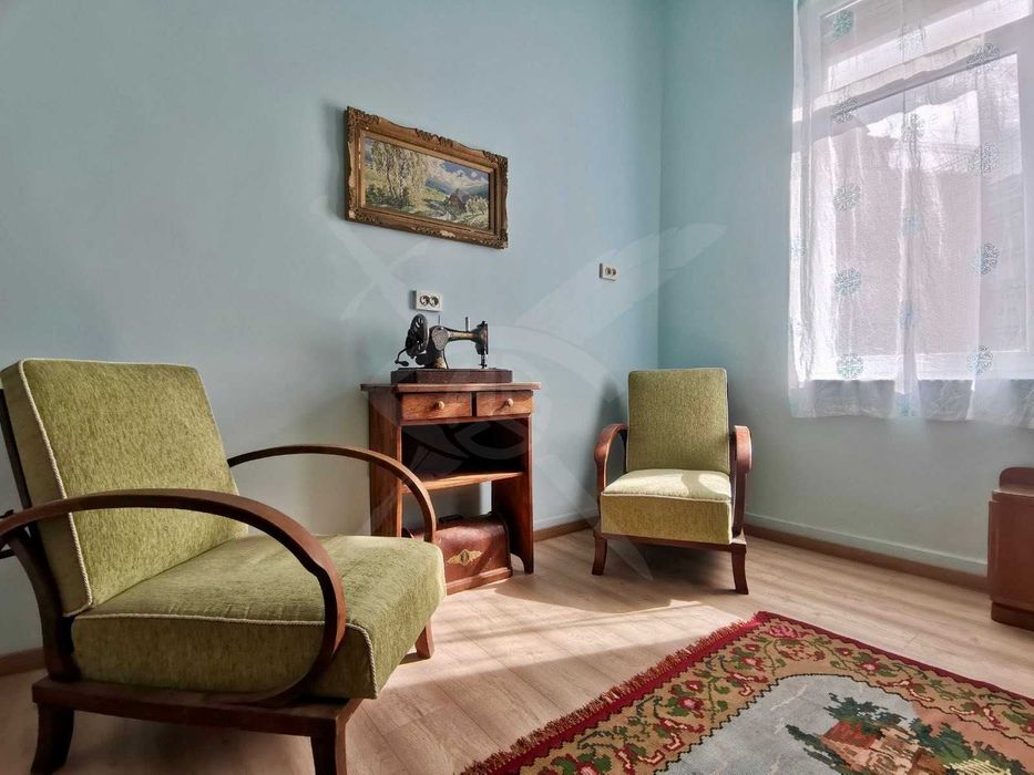 Дава се под наем Тристаен апартамент в Бургас, Център - 85 кв.м за 797.64 € - Снимка #6
