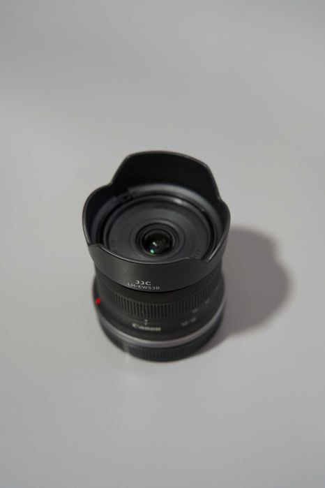 Обектив Canon RF-S 10-18mm f/4.5-6.3 IS STM