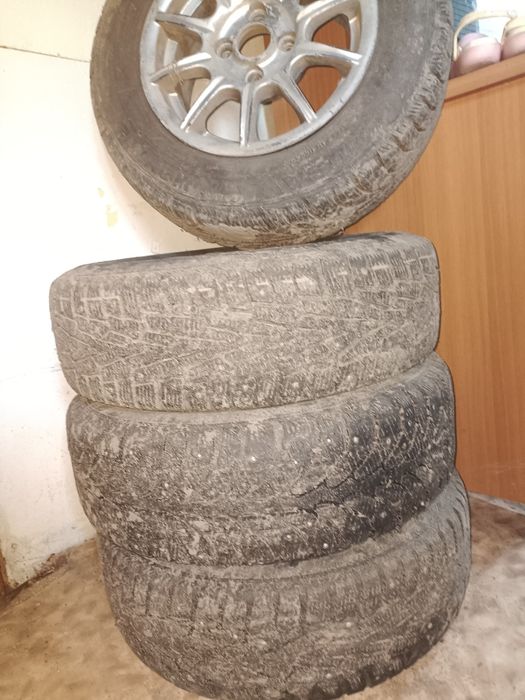Продам диски и шины