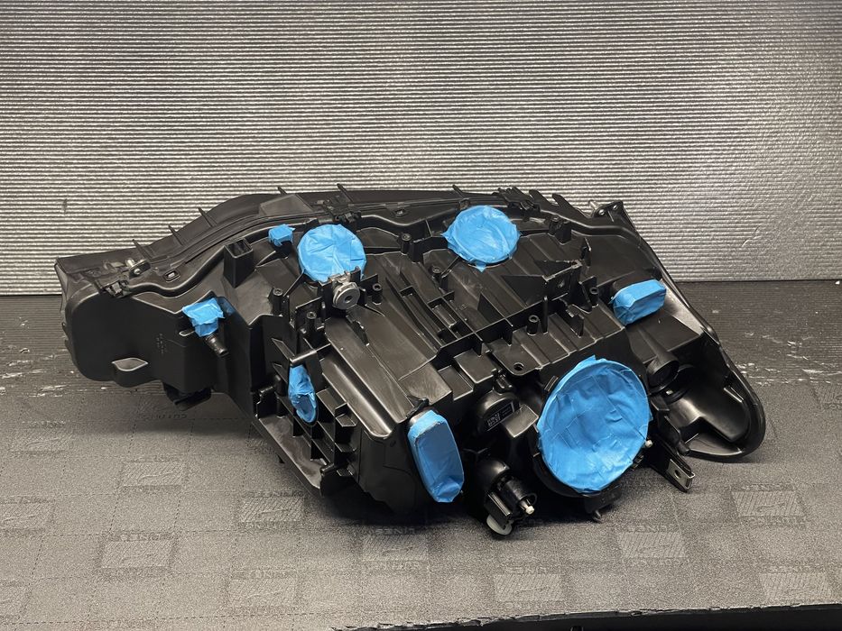 Bmw seria 3 f30 Far stanga  bixenon