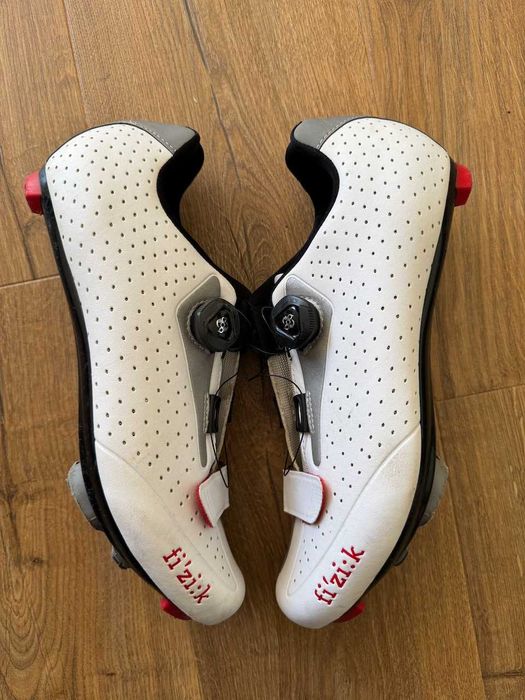Pantofi ciclism Fizik R5B mărimea 44 1/2