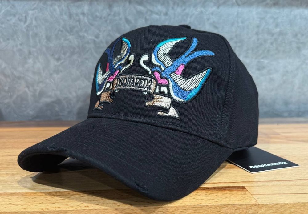 Шапки   Dsquared2