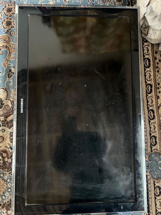 Продается телевизор самсунг