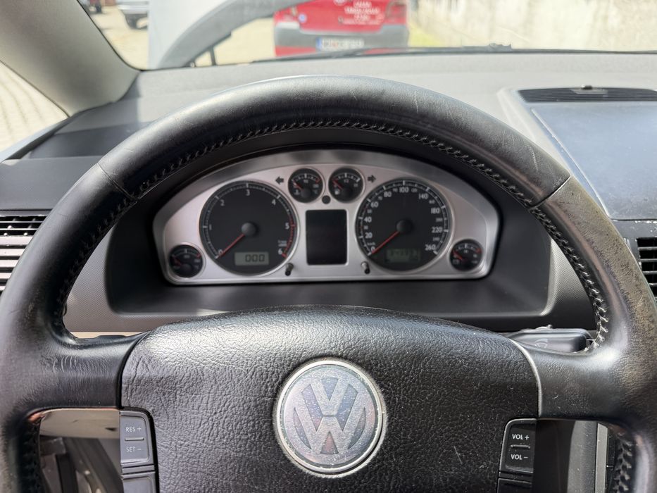 Vand Woswaggen Sharan din anul 2007,motor 2000,140 cai