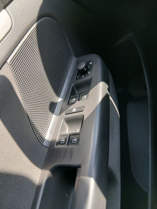 Vand volkswagen Golf 6  1,6 DCI. din 2011