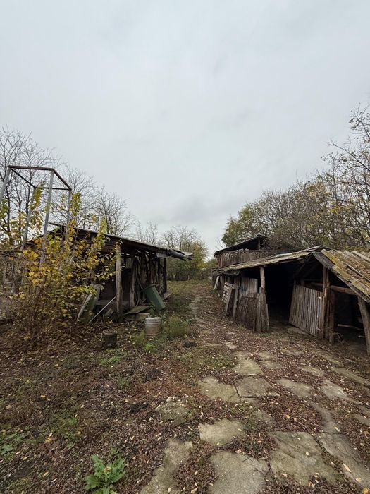 Casa Locuibilă De Vânzare