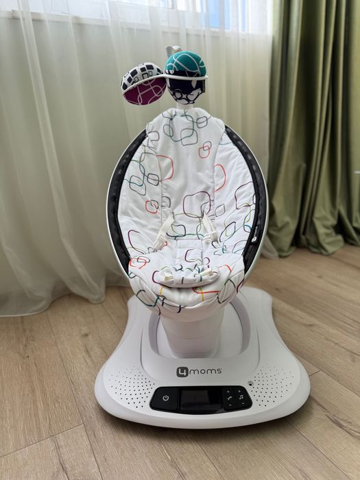 Бебешка люлка MamaRoo 4.0