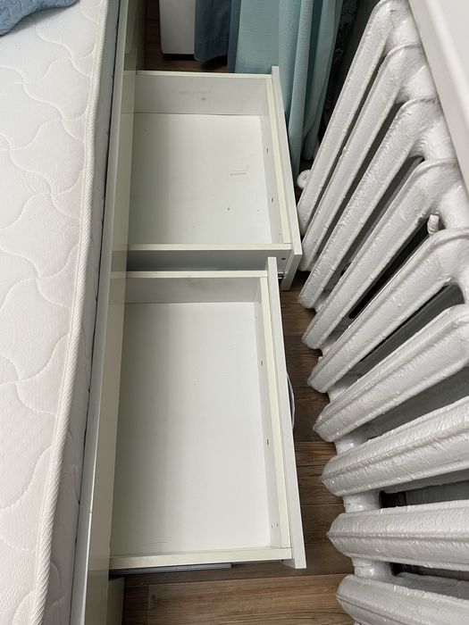 Кровать с ящиками 150*200