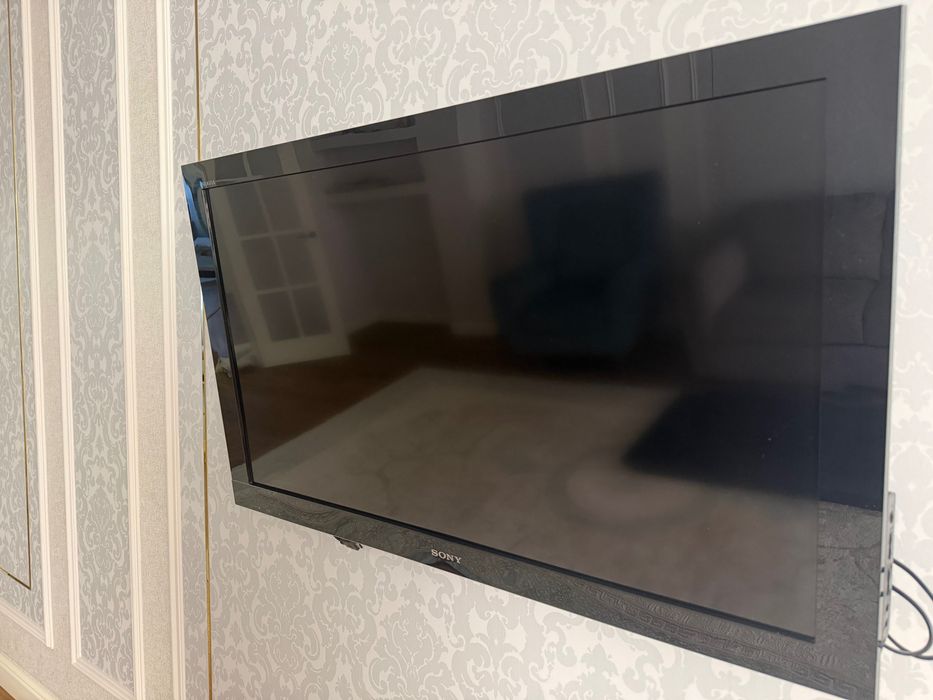 Телевизор Sony KLV-40BX400