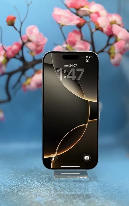 ПЕРФЕКТЕН!!! Apple iPhone 16 Pro, 128GB, 5G, Natural Titanium
